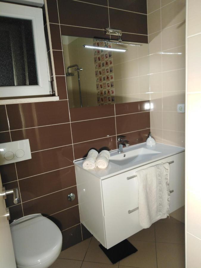 Apartman Visic 1692 Kaštela Exterior foto